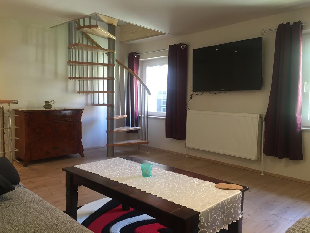 Luebecker Ganghausperle Smart Apartment Bagian luar foto